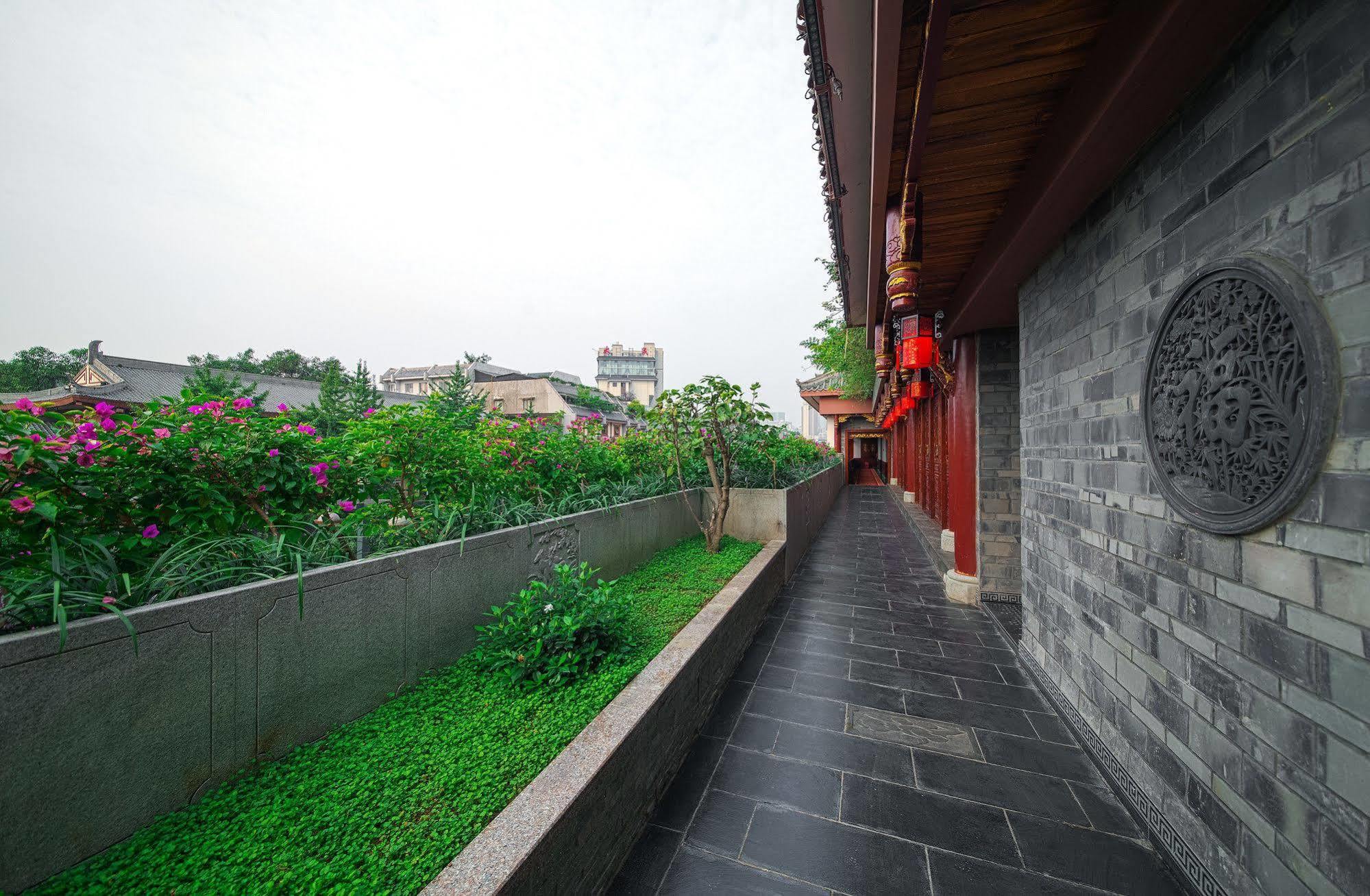 Han Dynasty Boutique Hotel 成都 エクステリア 写真