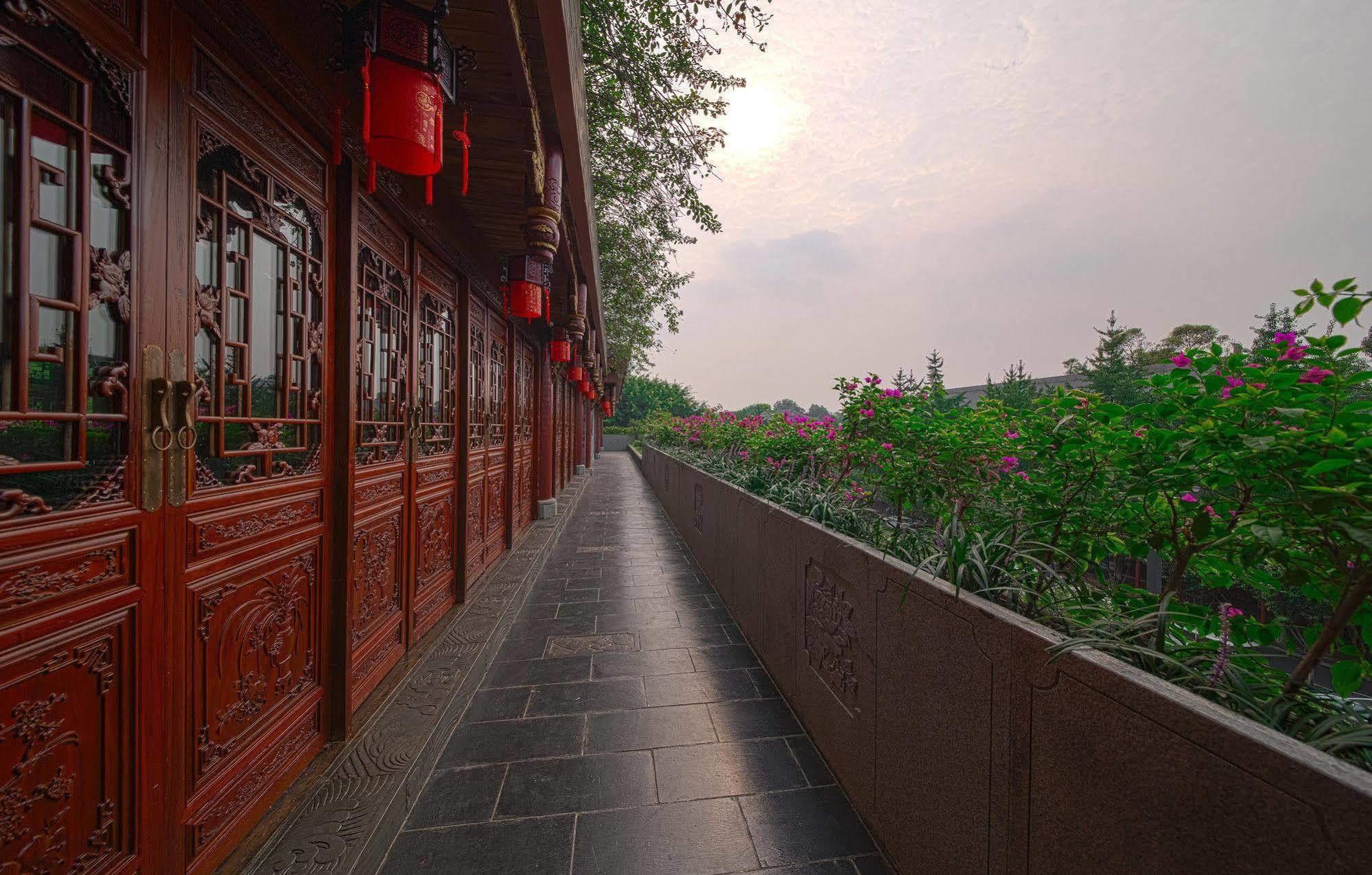 Han Dynasty Boutique Hotel 成都 エクステリア 写真